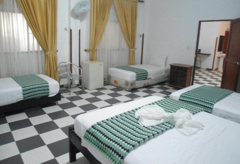 هتل El Principe Sede Campestre