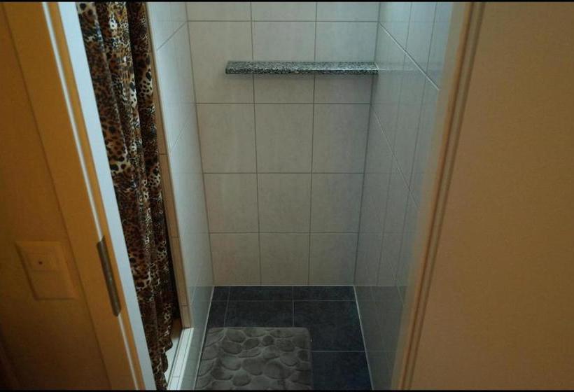 בית מלון כפרי Gasthof Kastanienbaum