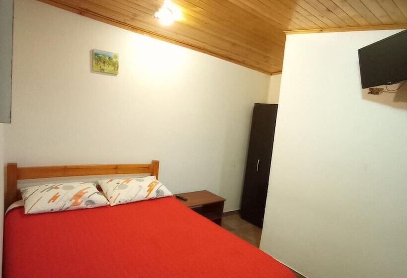 בית מלון כפרי Guican De La Sierra