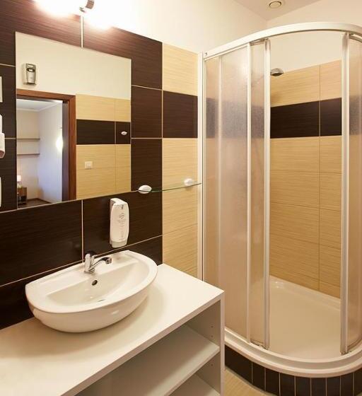 בית מלון כפרי Horse Riding   Jezdecký Areál Tršice