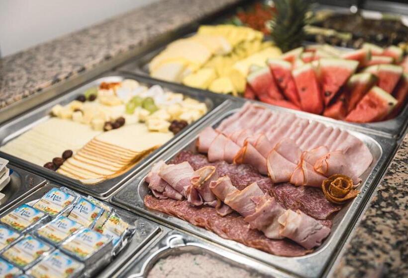 בית מלון כפרי Javor