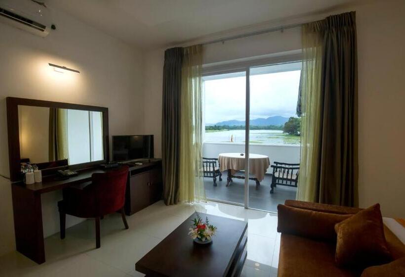 בית מלון כפרי Lavendish Wild Safari