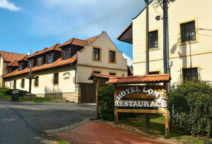 Отель Lony