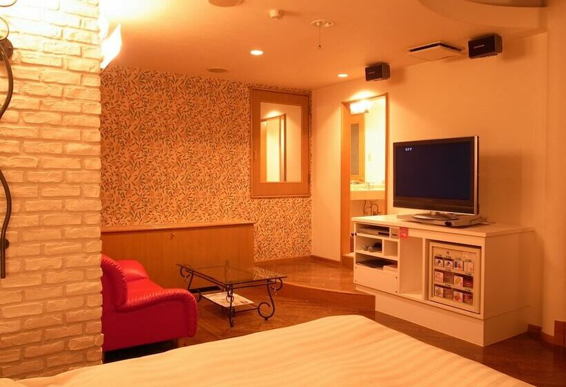 Отель Mio (adult Only)