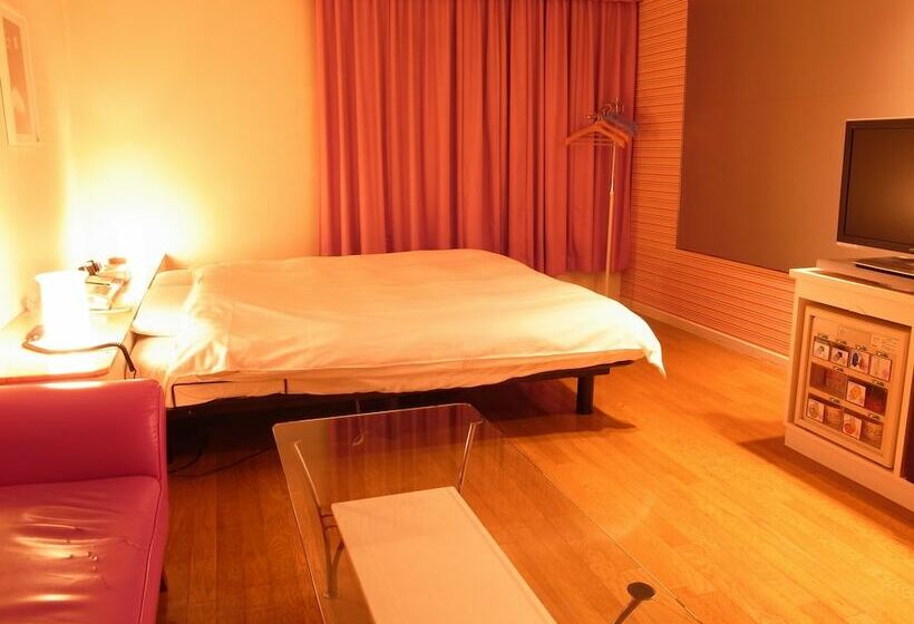 Отель Mio (adult Only)