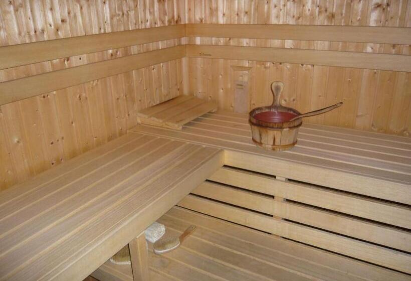 בית מלון כפרי Modrava