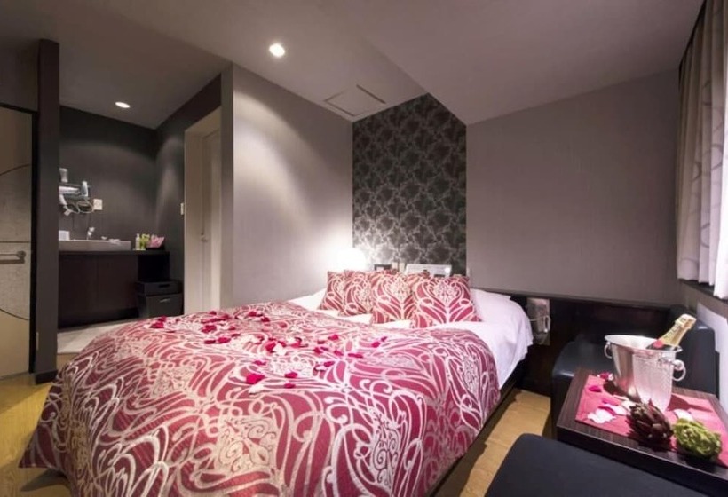 בית מלון כפרי Restay Tsurugashima