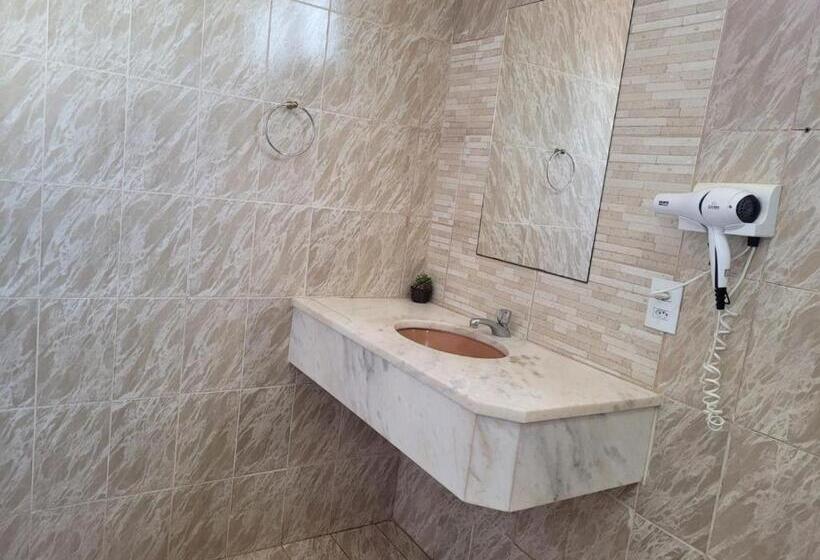 בית מלון כפרי Solarium Park
