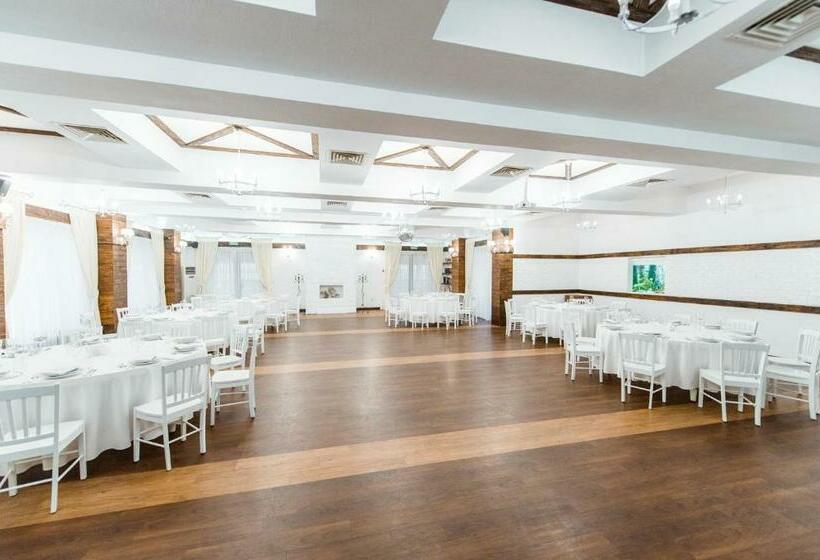 בית מלון כפרי Veselyj Zajets