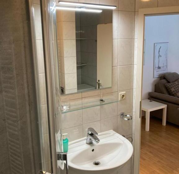 Отель Wendlers Ferienwohnungen #1 #4 #5 #6