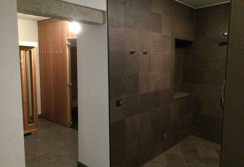 Отель Zwettlerhof