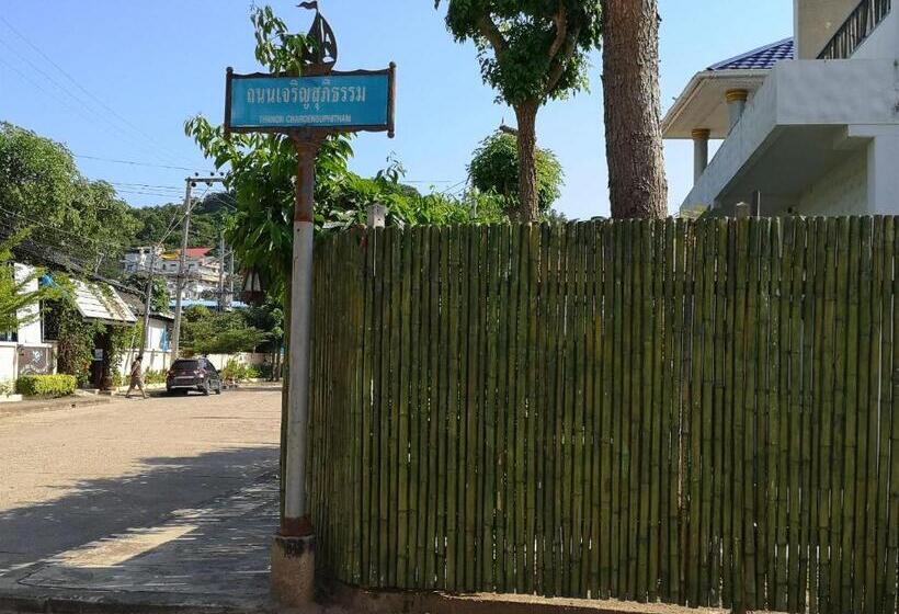 Kao Tao Villa Beach Resort