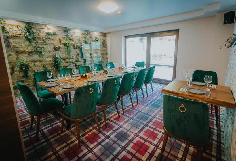 Lostrita Pastravarie, Hotel & Spa