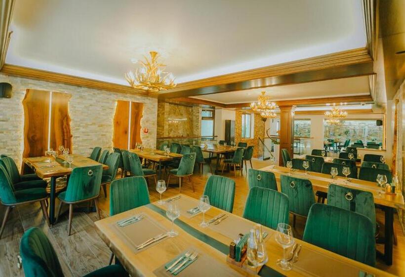 Lostrita Pastravarie, Hotel & Spa