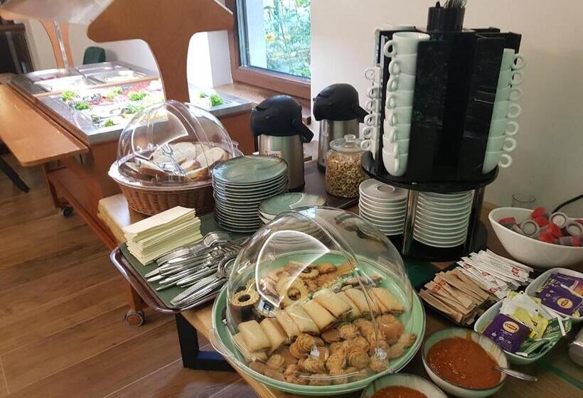 Lostrita Pastravarie, Hotel & Spa