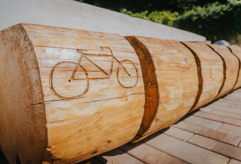 Lostrita Pastravarie, Hotel & Spa