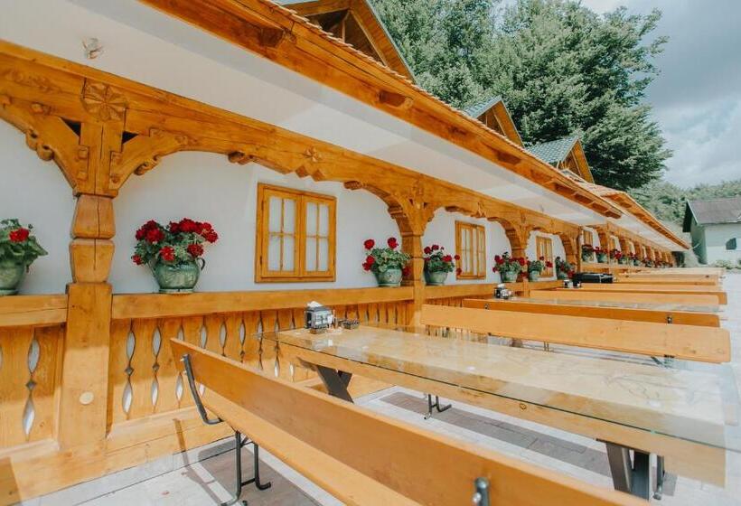 Lostrita Pastravarie, Hotel & Spa