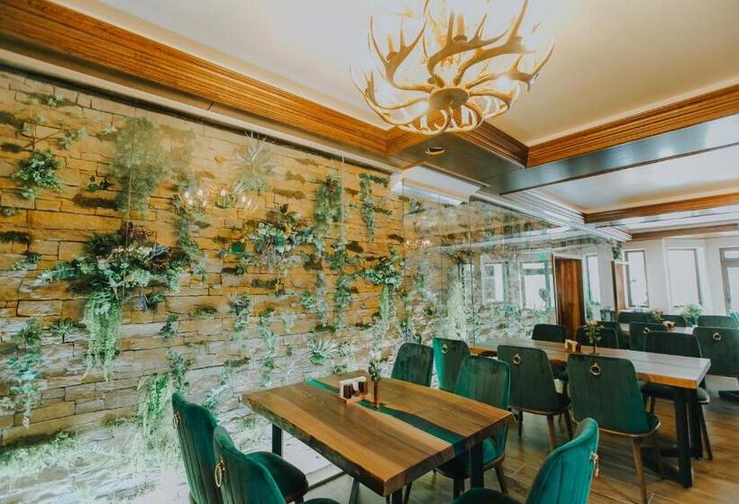 Lostrita Pastravarie, Hotel & Spa