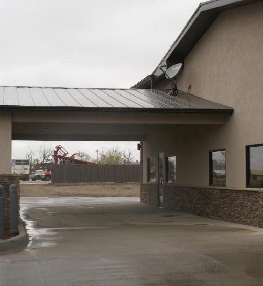 فندق على الطريق Boarders Inn & Suites By Cobblestone Hotels   Syracuse