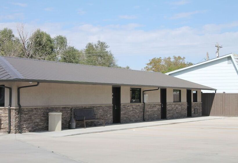 فندق على الطريق Boarders Inn & Suites By Cobblestone Hotels   Syracuse