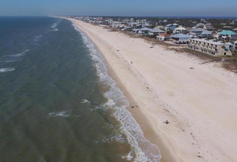 فندق على الطريق Buccaneer Inn