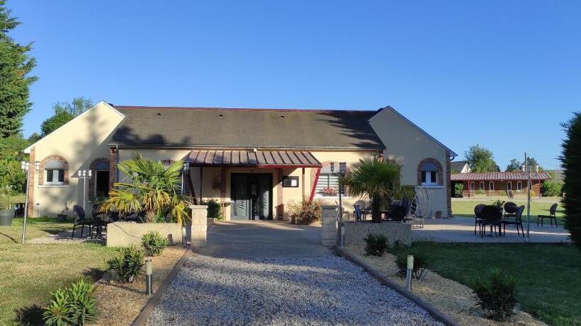 Мотель Domaine De La Blanchardière Changé, Le Mans