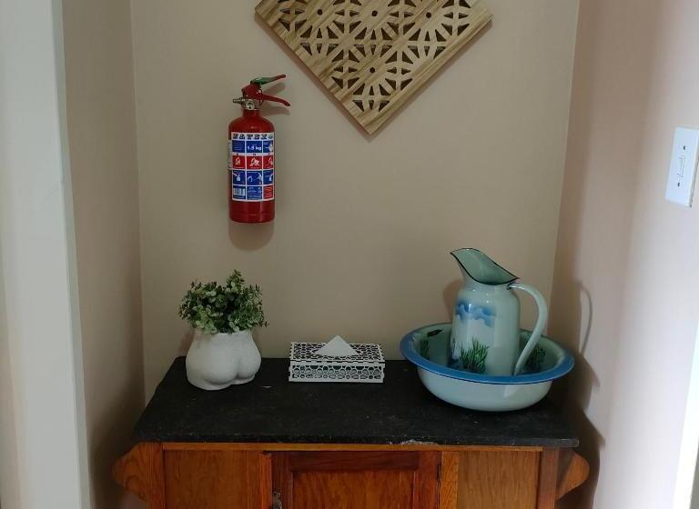 膳宿费 Acacia Gastehuis