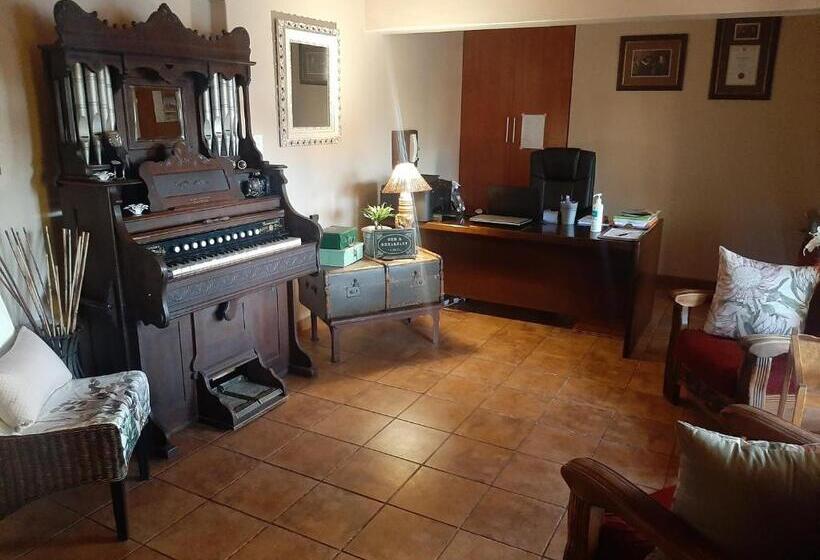 膳宿费 Acacia Gastehuis