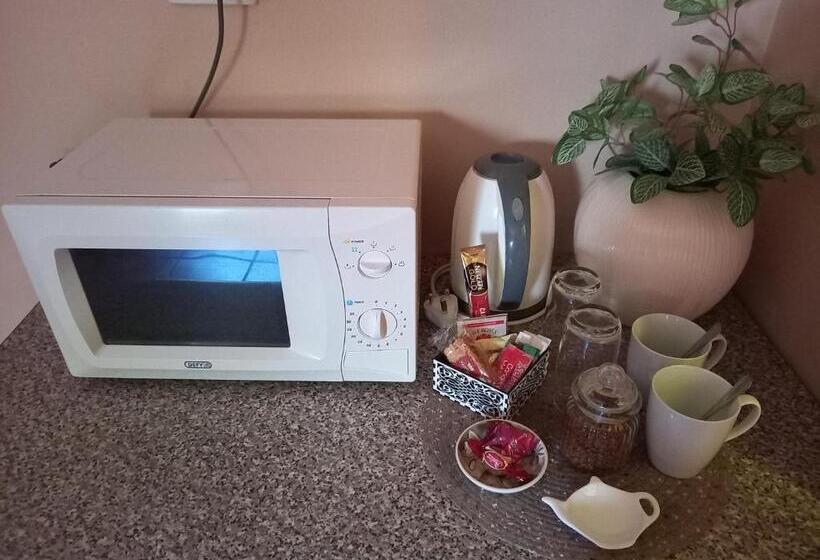 膳宿费 Acacia Gastehuis