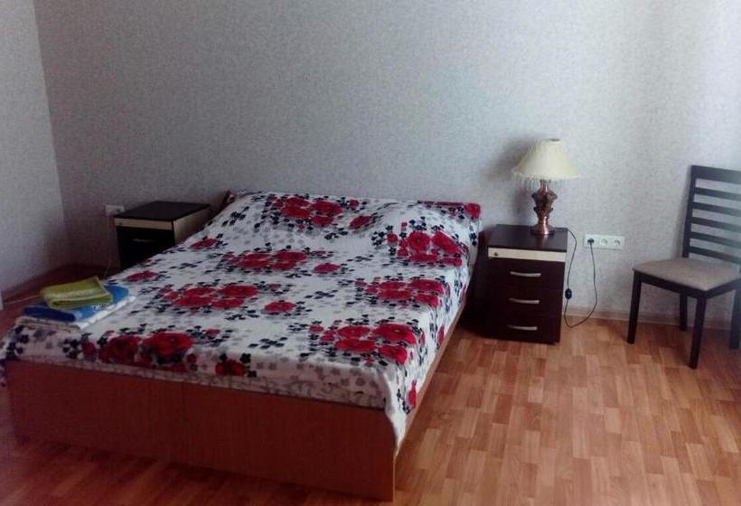 פנסיון Apartment On Mira Avenue