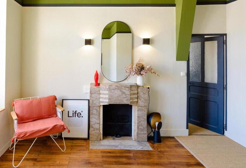 펜션 Aux Couleurs De Neuvy