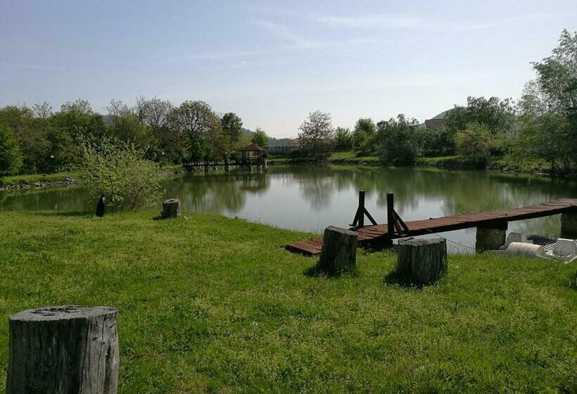 펜션 Complex Ovchaga