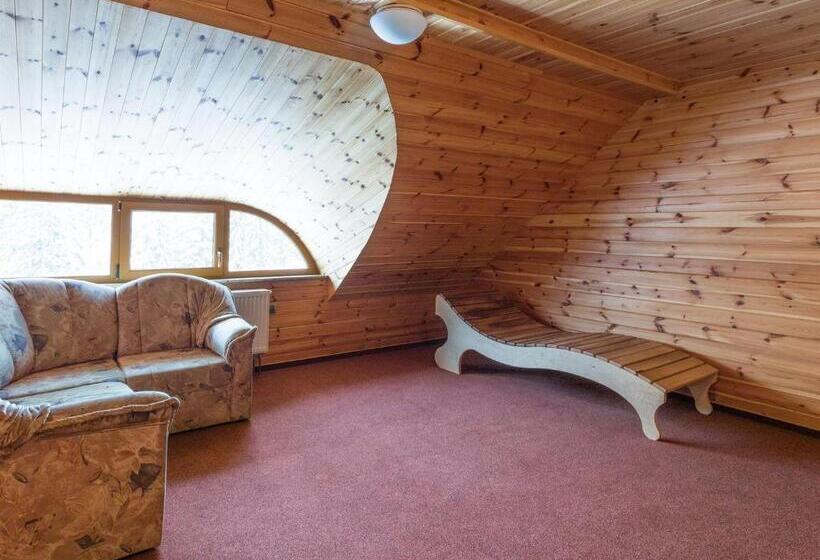 بنسيون Ea Horský Hotel Hájenka