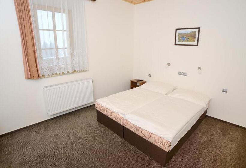 بنسيون Ea Horský Hotel Hájenka