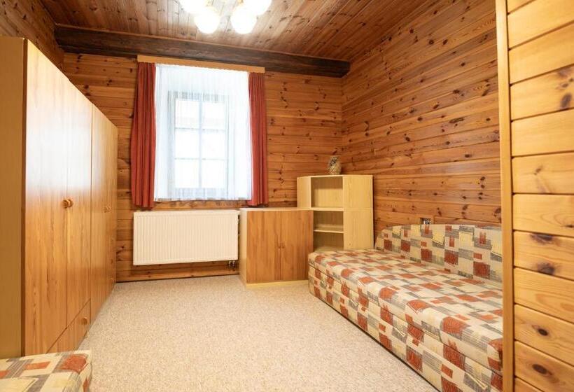 بنسيون Ea Horský Hotel Hájenka