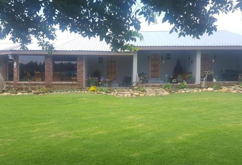 פנסיון Forest Hill Country Lodge