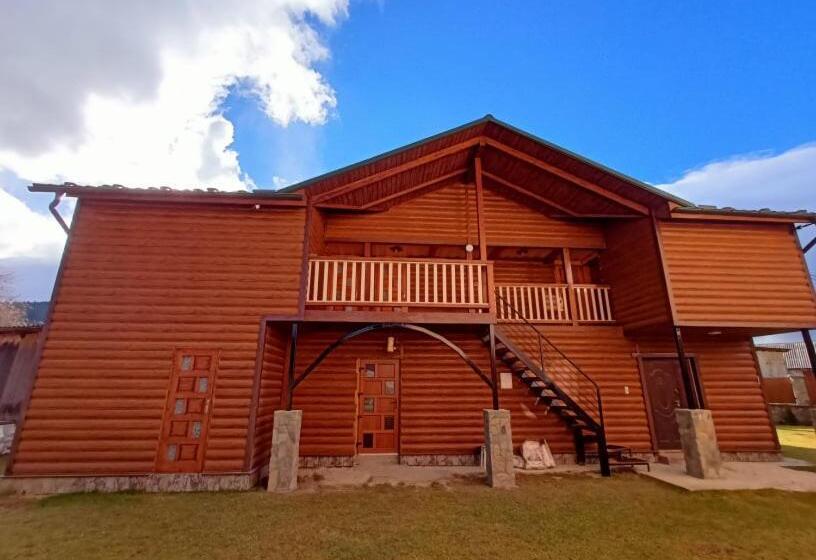 بنسيون Girskyi Kutochok