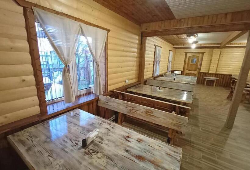 بنسيون Girskyi Kutochok