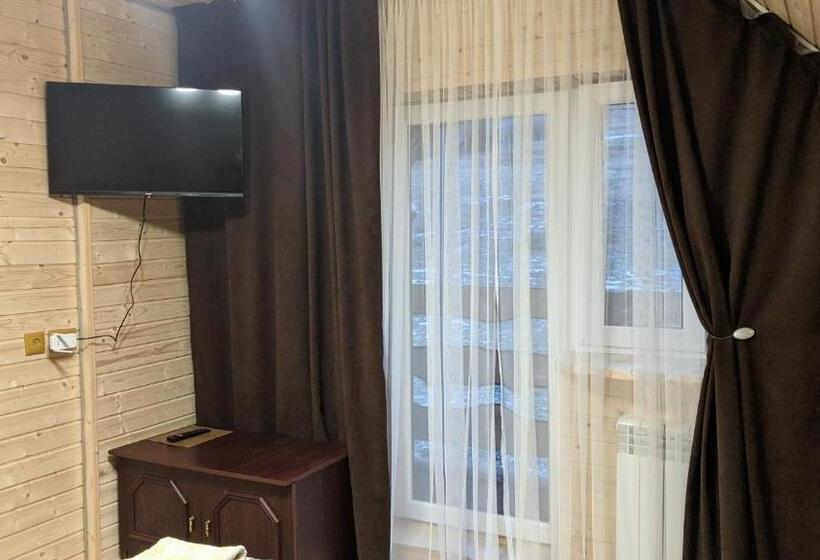 פנסיון Gostynna Rodyna