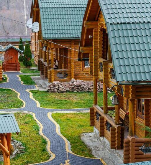 بنسيون Gostynnyi Dvir Burkut