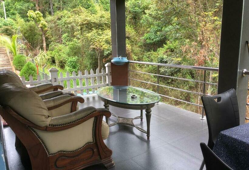 Pensão Hamadhi Guest