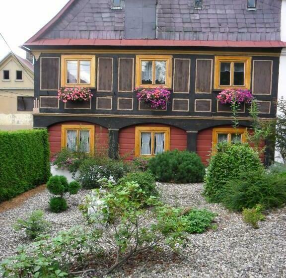 פנסיון Kamélie