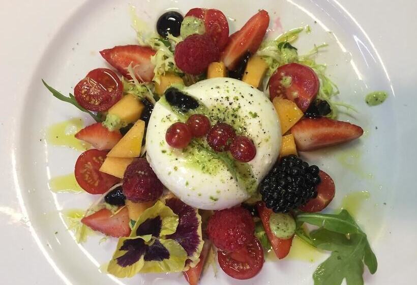 膳宿费 La Stregheria