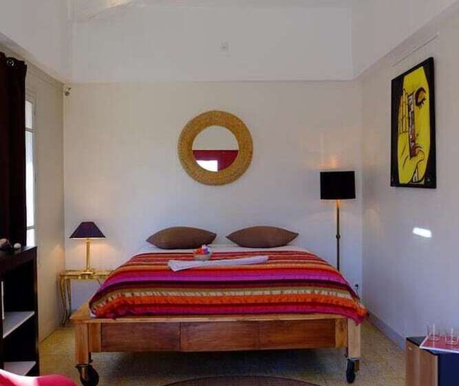 膳宿费 La Stregheria