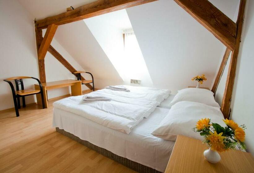 بنسيون Motel Svatý Kryštof