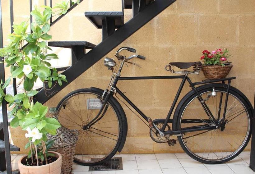 膳宿费 Pedieos Guest House