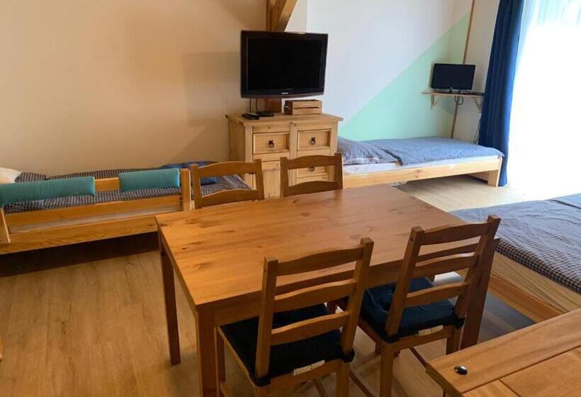 פנסיון Penzion A Restaurace Vyhlídka