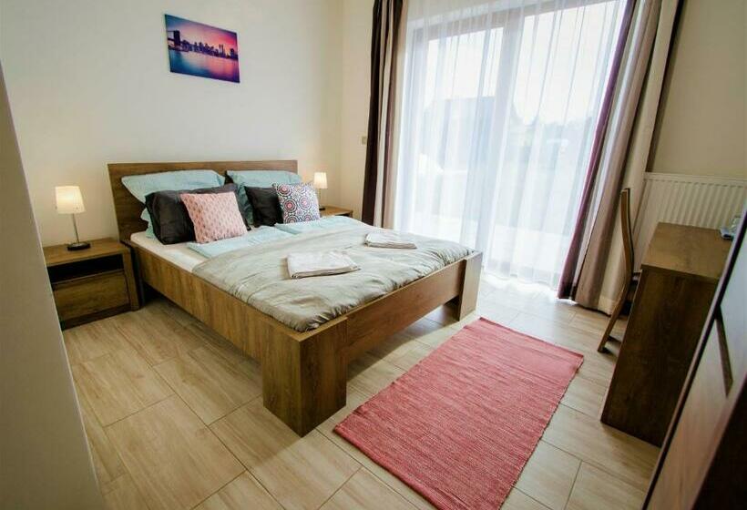 膳宿费 Penzion Na Americe