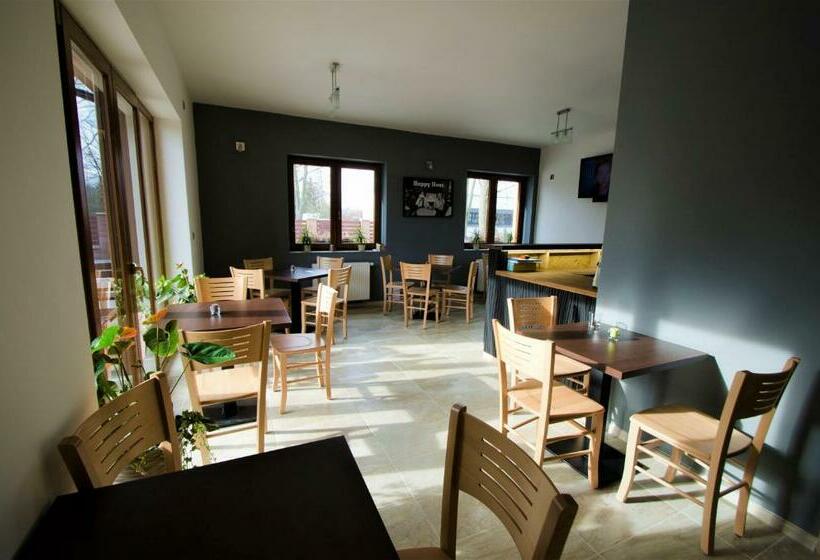 膳宿费 Penzion Na Americe