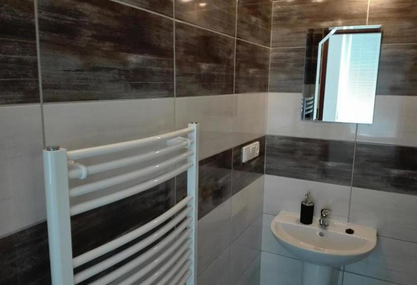 بنسيون Penzion U Hyklů